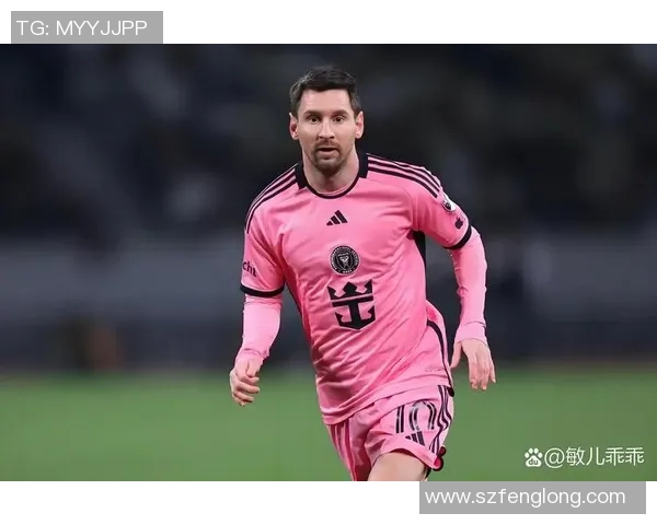 足球34号球衣的背后故事与传奇球星的精彩瞬间揭秘 足球34号球衣的背后故事与传奇球星的精彩瞬间揭秘