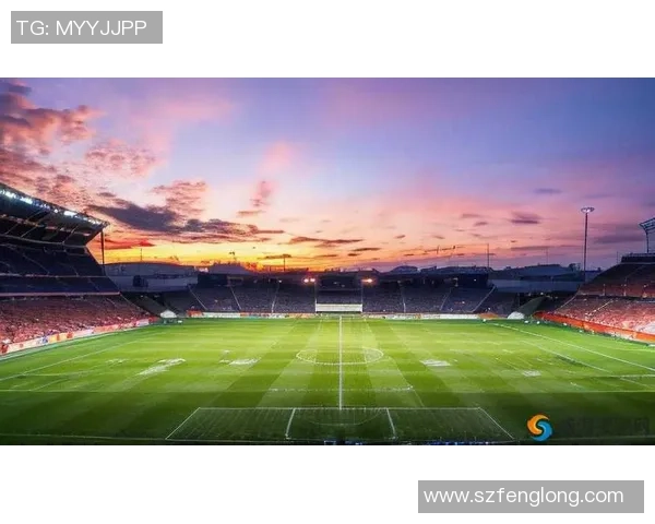 足球滨江:激情四溢的绿茵场上演绎梦想与团结的精彩瞬间 足球滨江:激情四溢的绿茵场上演绎梦想与团结的精彩瞬间